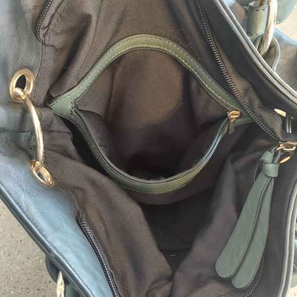 Studded handbag green black gold pockets roomy - Picture 3 of 6